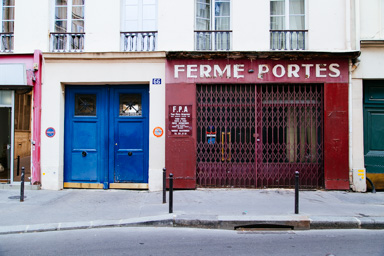 Ferme-Portes