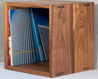Record cube